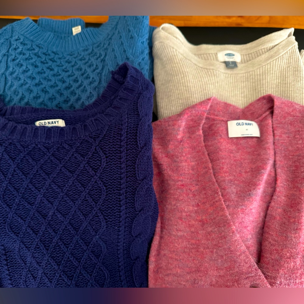 Small lot of sweaters Old Navy and St John’s Bay